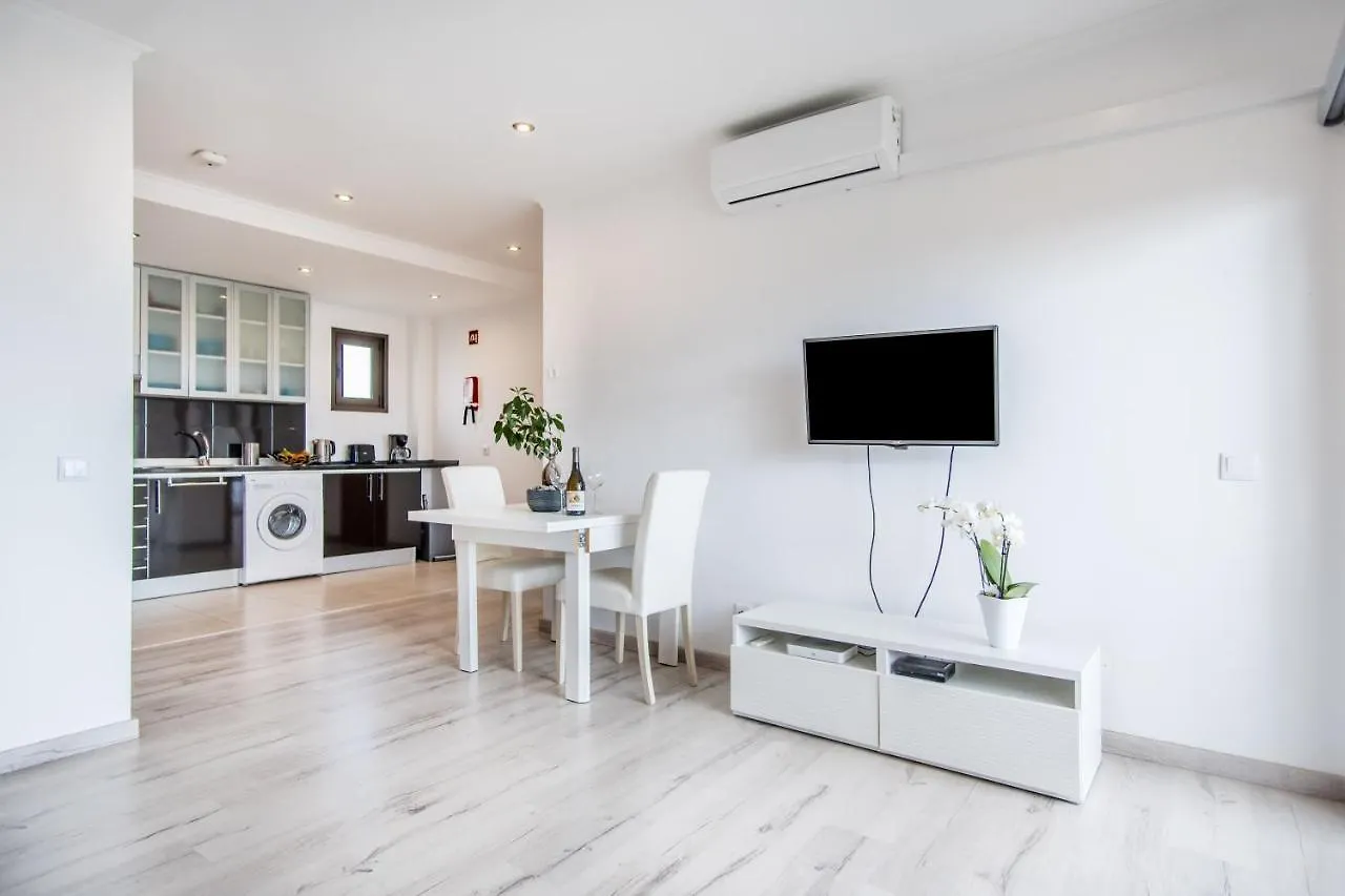 Appartement Chaleureux Et Lumineux Proche Mer Albufeira 0*,